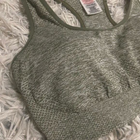 ❗️SOLD❗️Gymshark Vital Seamless sport bra - Picture 2 of 6